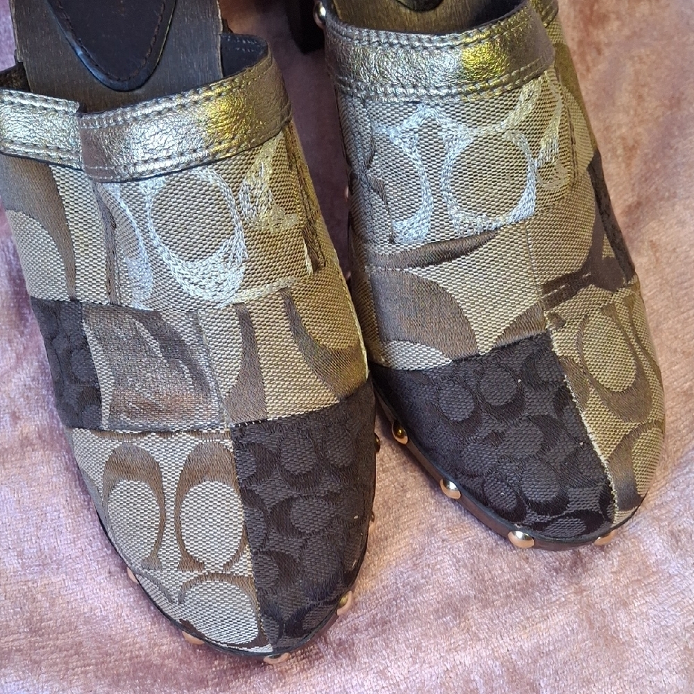 EUC COACH PATCHWORK Mules SIZE 9 - image 4